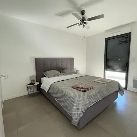 아파트 Lovely 1 Bedroom In